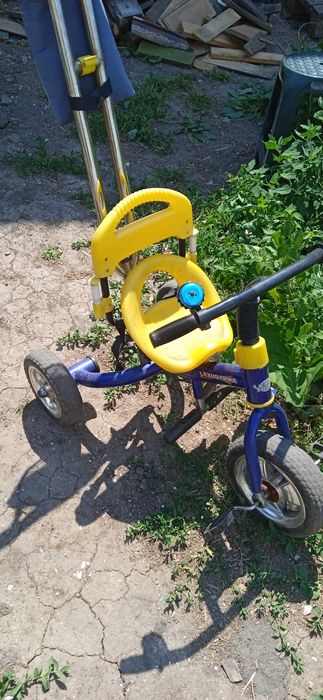 Велосипед детский с ручкой управления