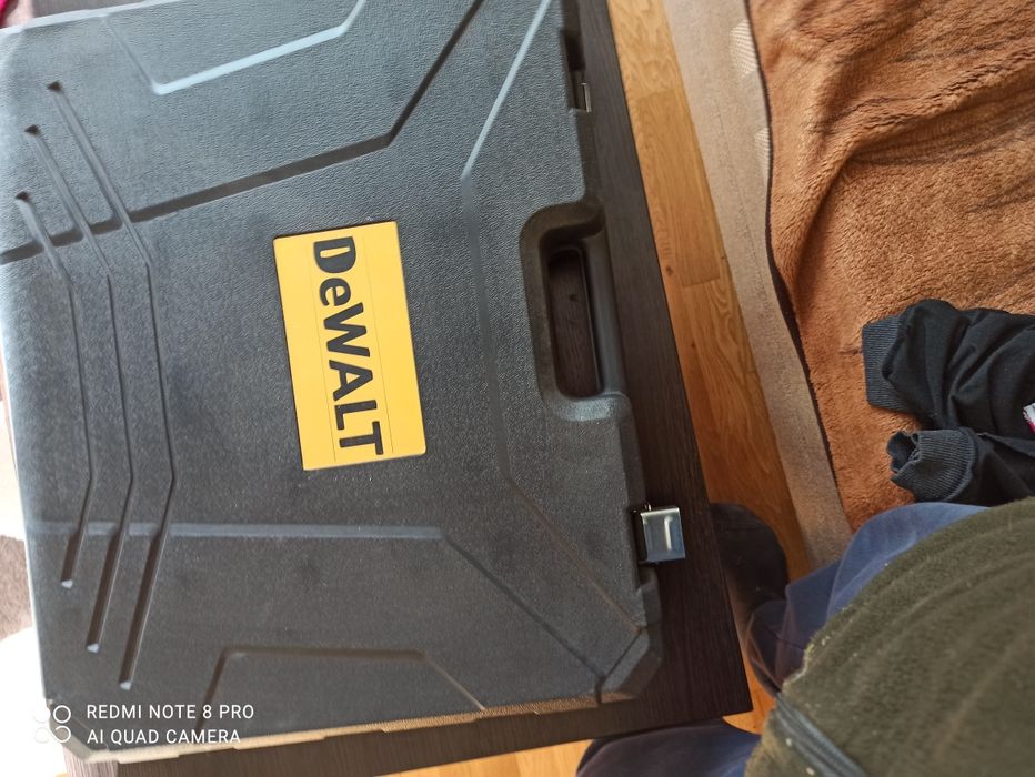 DeWalt  Набір 4в1. Гайковерт. Шуруповерт. Перфоратор.
