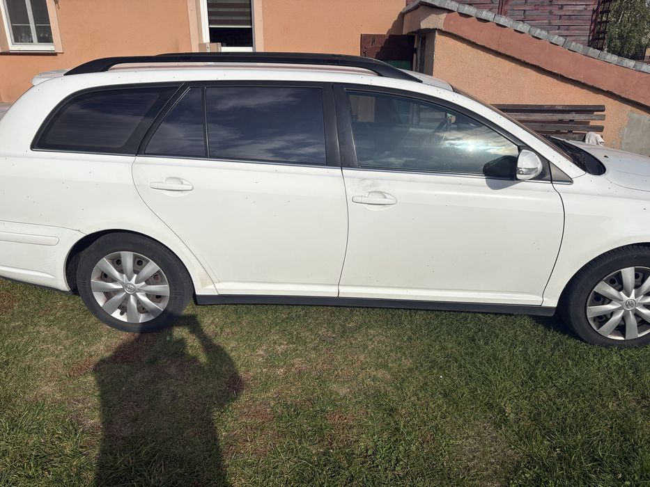 Sprzedam toyotę avensis 2.0 D4D 2008 rok.