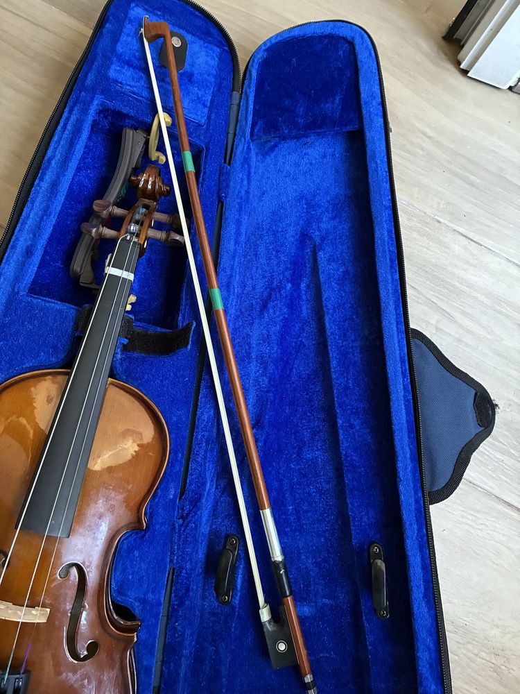Violino 1/4 Stentor com almofada e estojo