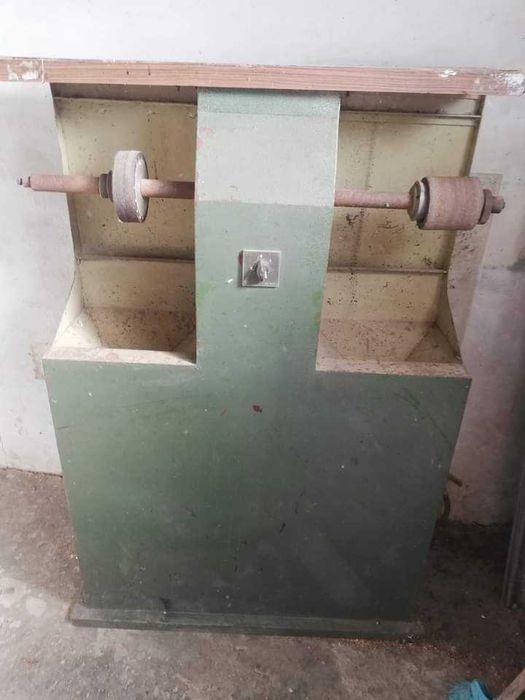 Vendo máquina de sapatos trifásica