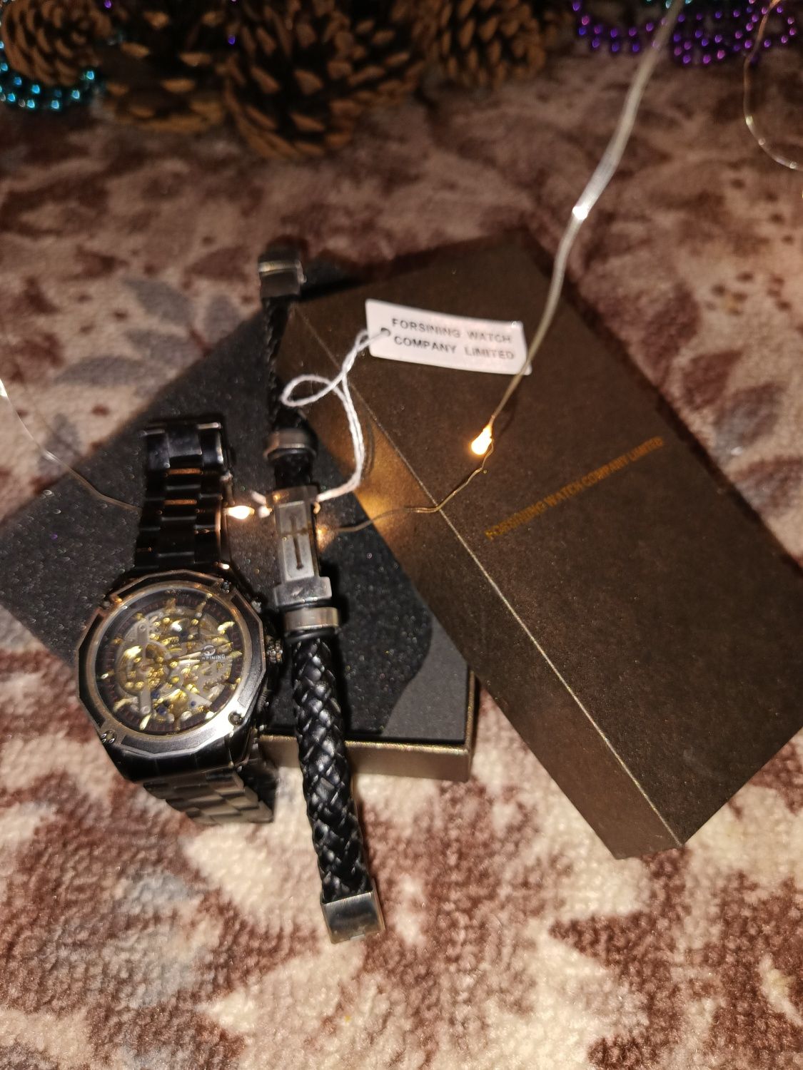 Набор для джентельменов: элегантные часы и стильный браслет