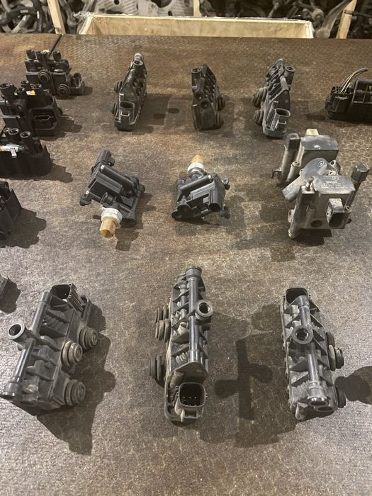 Блок Клапанів Пневмо Range Rover L405 L322 L320