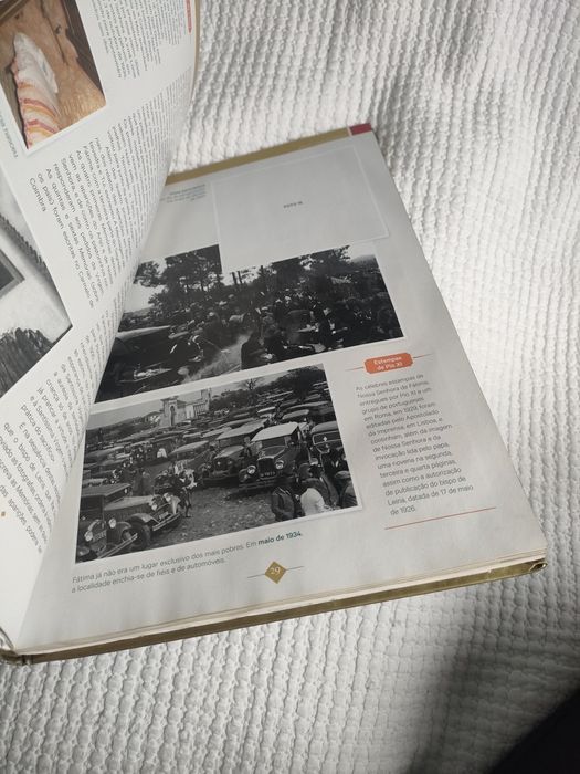 Livro "Fátima 1.9.1.7-2.0.1.7: Livro de Ouro",