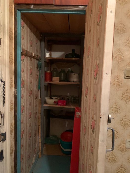 Продам квартиру однокімнатну вулиця Шевченка 93