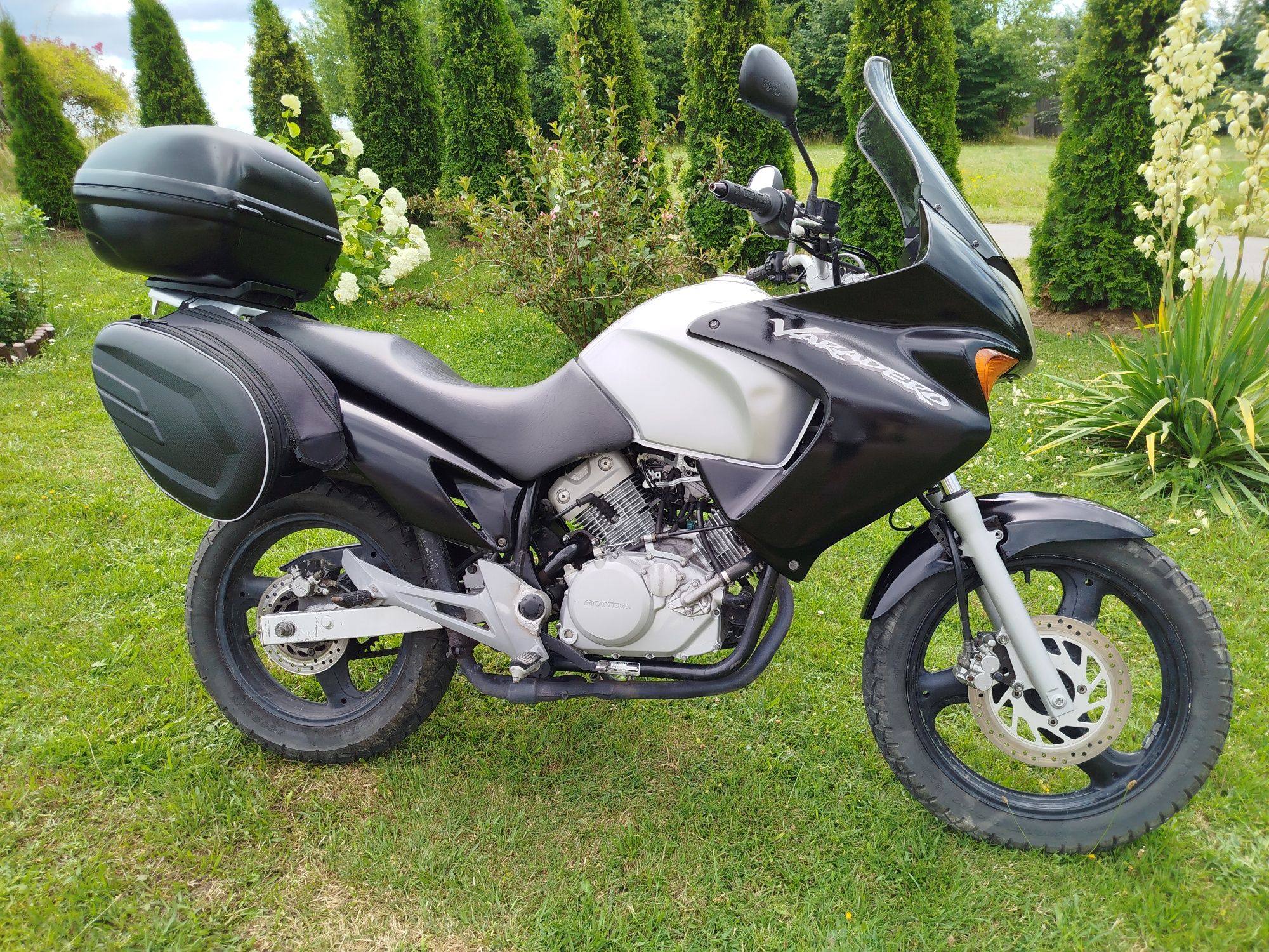 Honda Varadero XL 125 kat B