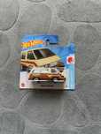 Hot Wheels 1986 Toyota Van HW J-Imports JDM Japan Minivan Bus