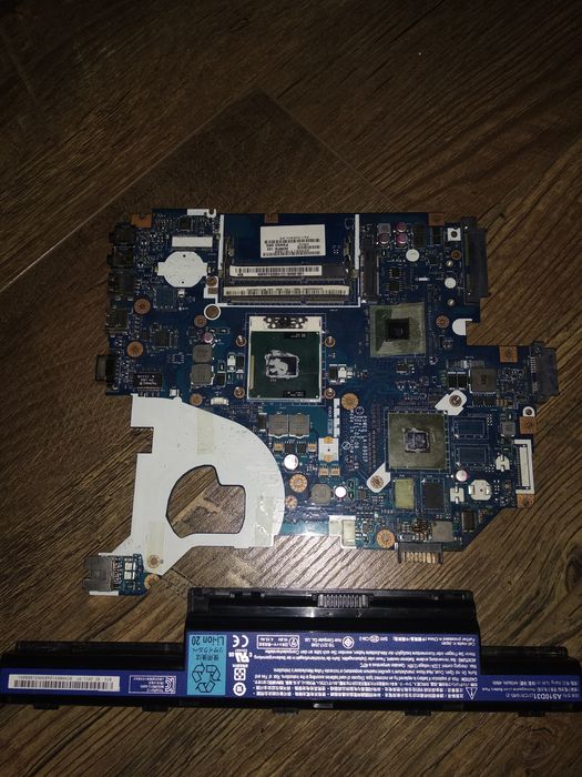 Ноутбук Acer5750-разборка