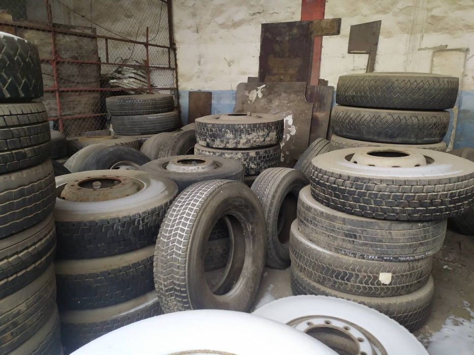 Резина 315 80 R22,5, 295 80 R22,5