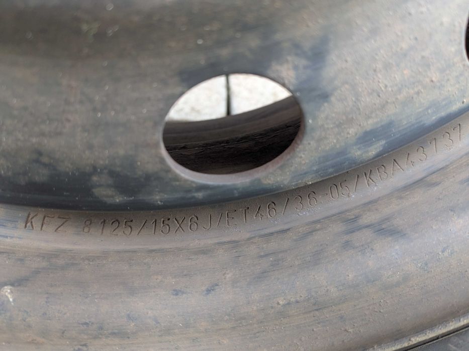 Диск з шиною(Запаска) r15 4*114.3  dia67.1  Ет46