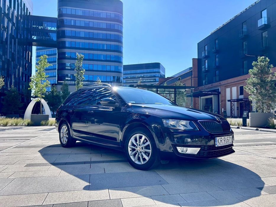Skoda Octavia Skoda Octavia 1.6 TDI DSG kombi, pojemna, wygodna i oszczędna