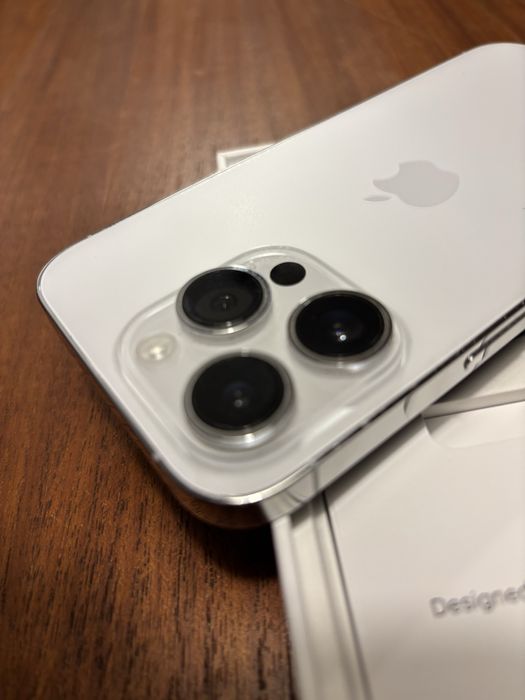 IPhone 14 Pro (Branco) 256 GB - Como Novo