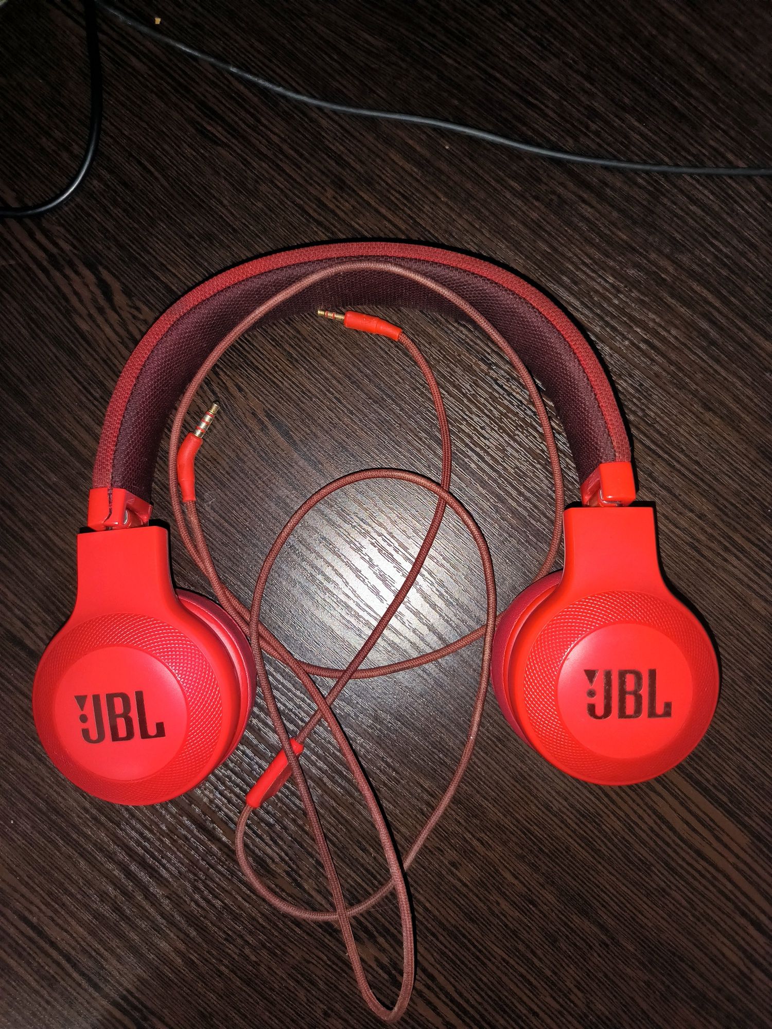 Навушники накладні JBL E45BT
