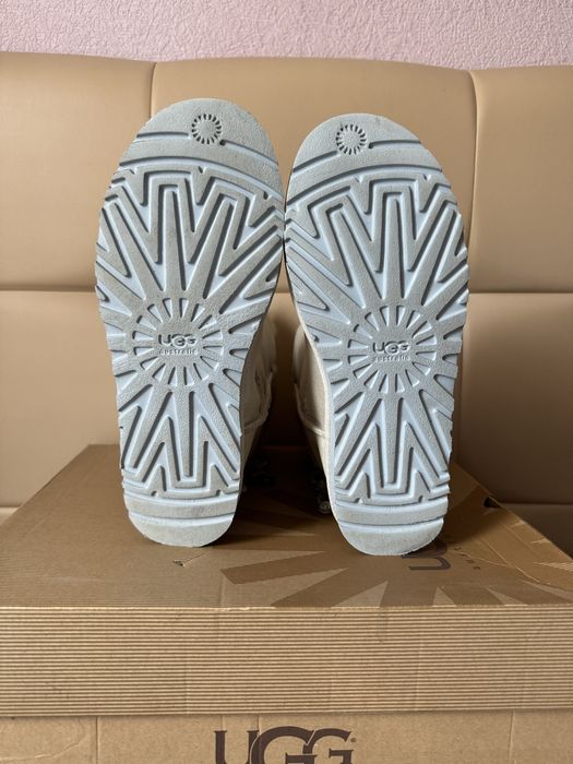 Ugg Bailey Bow I Do! 8US