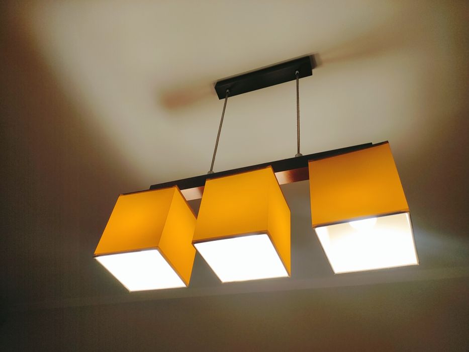 Żyrandol trzy punkty świetlne BDB