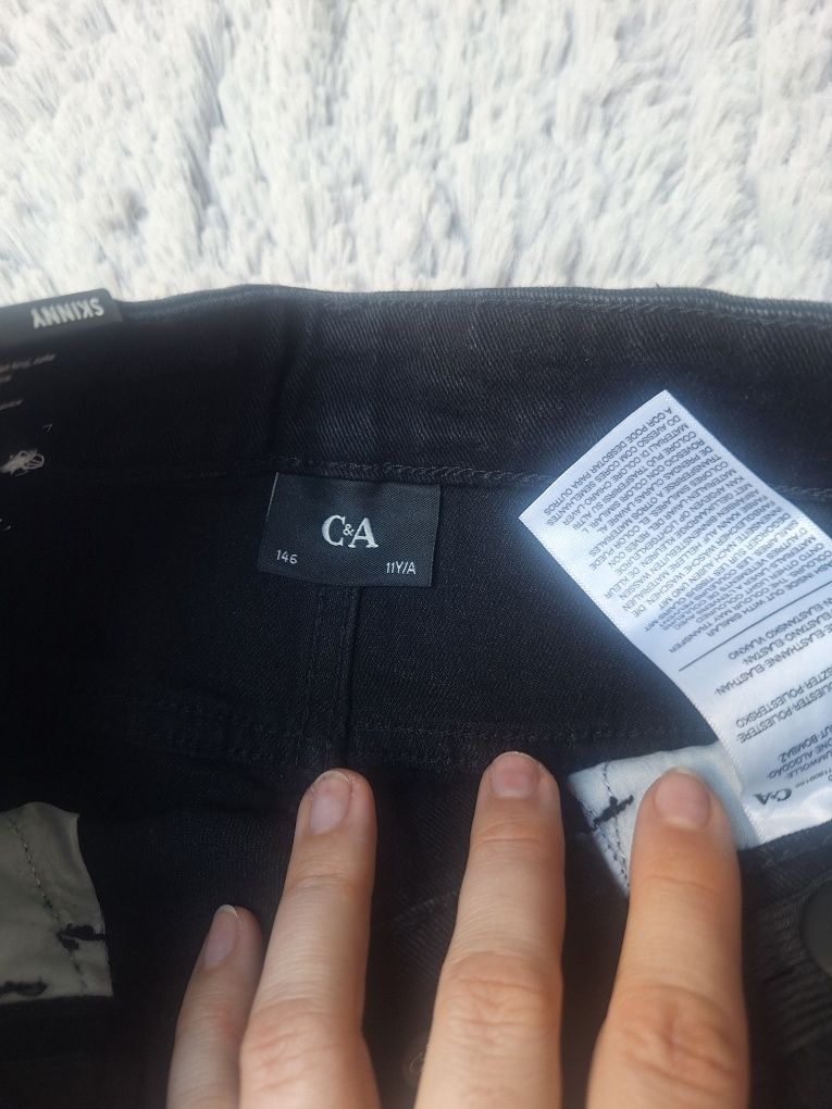 Nowe spodnie czarne c&a rozmiar 146 skinny