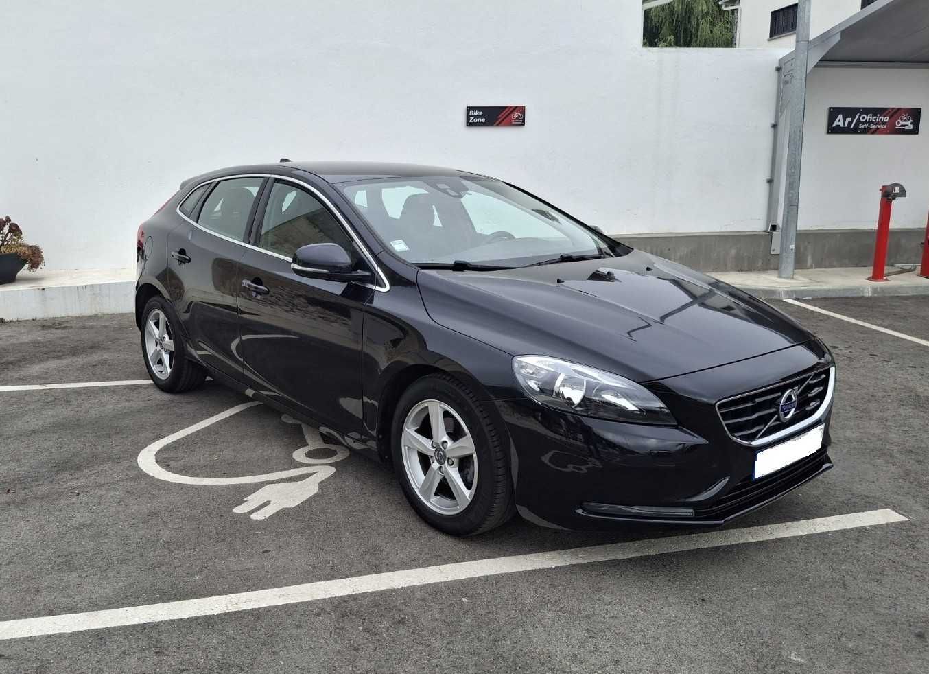 Volvo V40 1.6 D2 Momentum 170000km