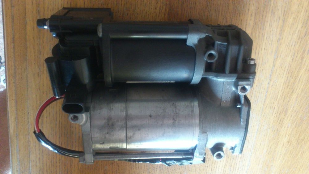 kompresor pompa sprezarka bmw x5 x6 e70 e 71 f15 f16 5 G30 G11 GT F07