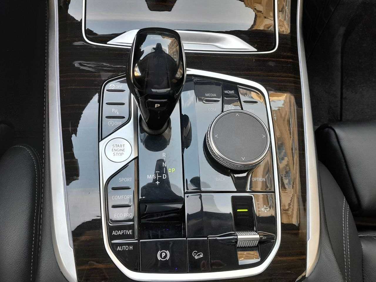 BMW X7 2020 3л бензин