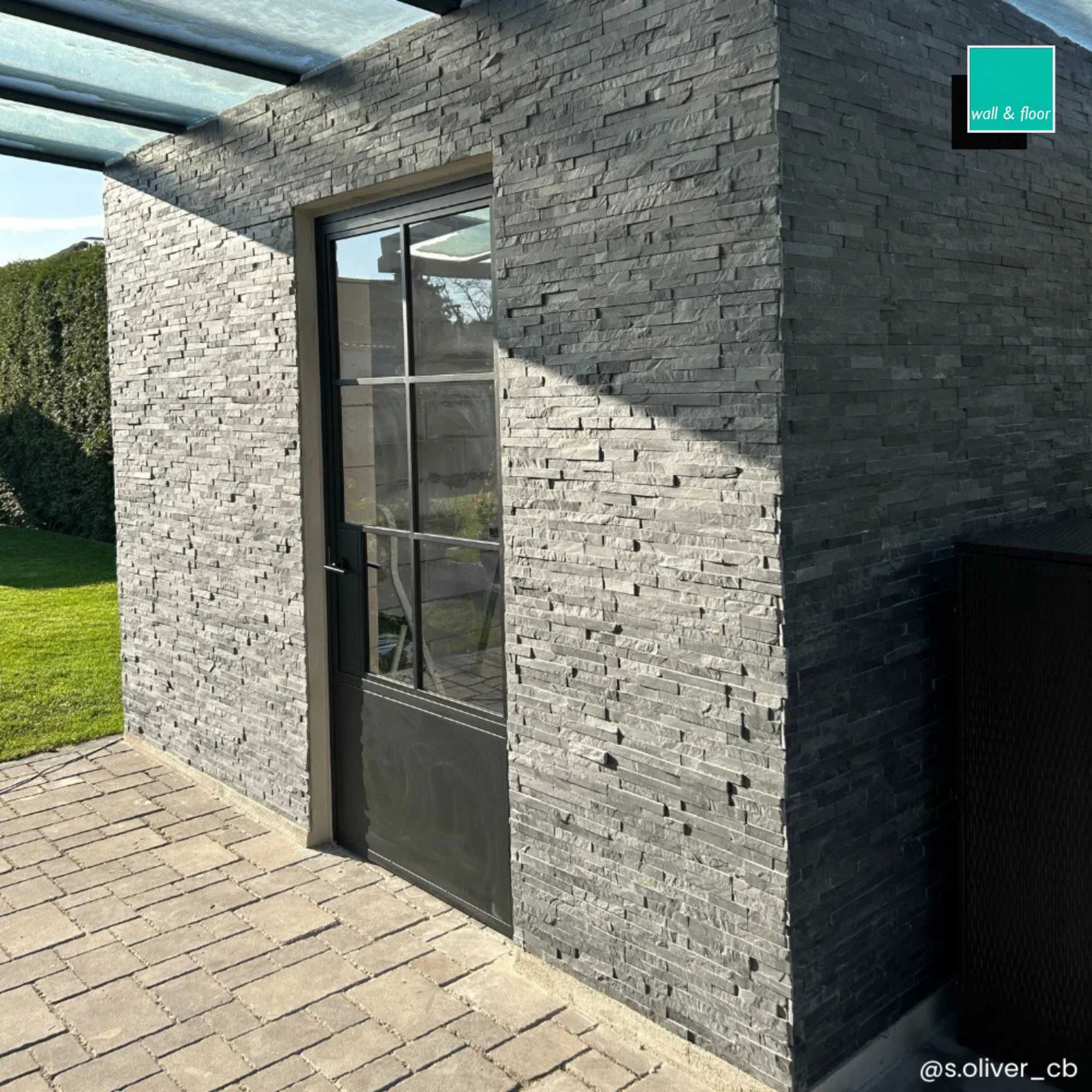 Kamień elewacyjny dekoracyjny czarny 10x36 Black Slate Stackstone