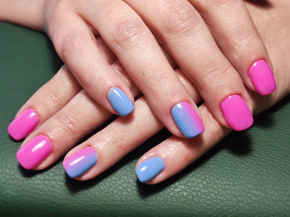 Манікюр, покриття гель лаком,  укріплення