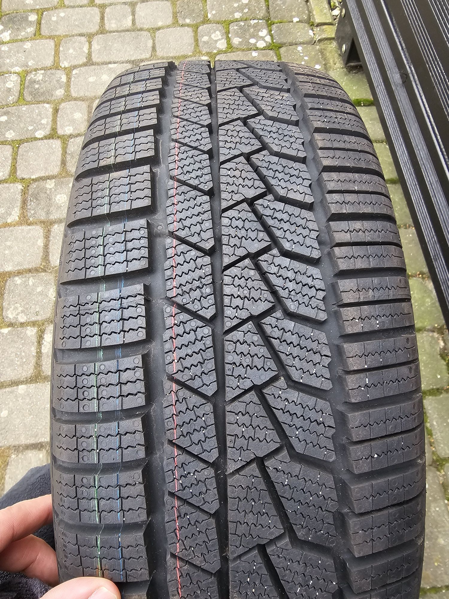 Opona Continental WinterContact TS860S 205/45/18 22.r Jak Nowa