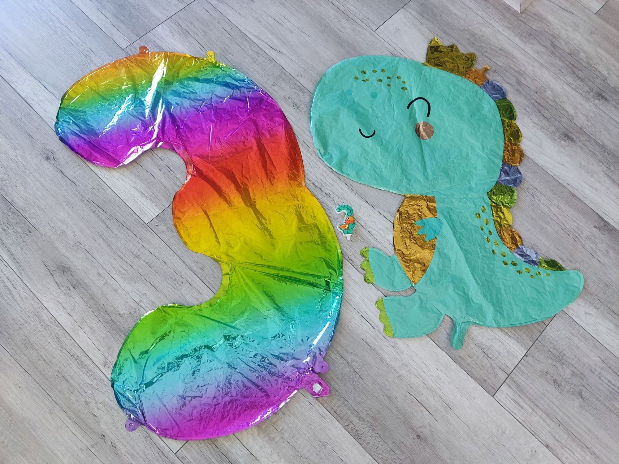 Balony hel i świeczka 3 latka
