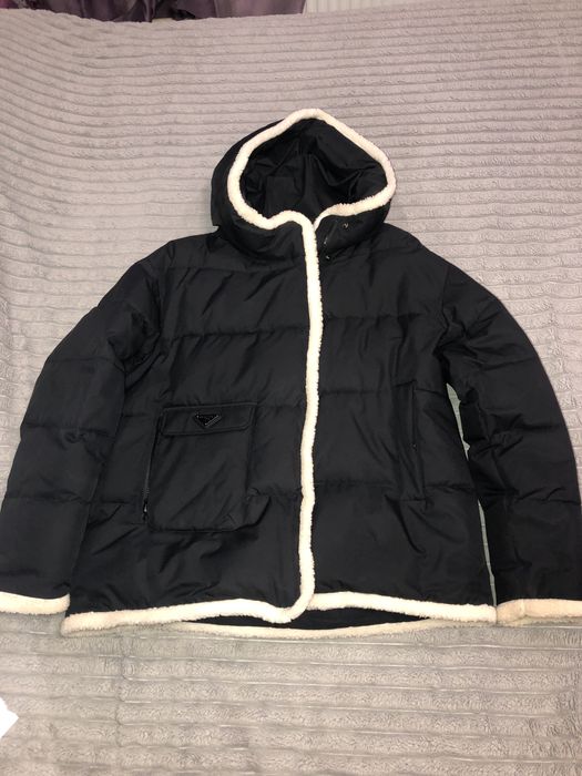 Куртка зимова дуже комфортна