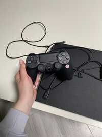 Ігрова консоль PS4 Slim
