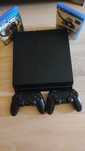 Konsola Sony PlayStation 4 2 pady Fifa 23 PLsuper stan Farcry CUH1216