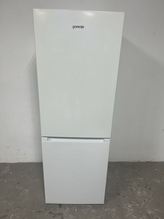 Холодильник Gorenje  160cm крапельний. Mba38323ci.
