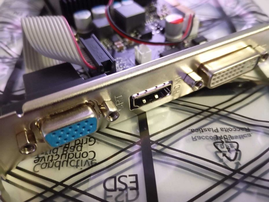 Placa Gráfica Gt210