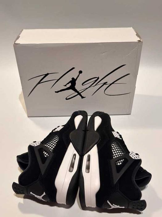 Buty damskie Trampk Jordan 4 Retro White Thunder R.41