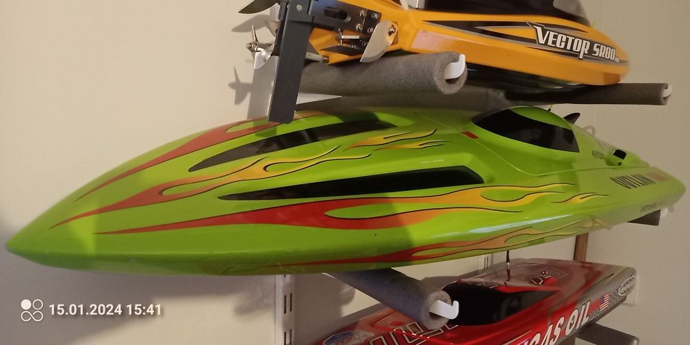 Model rc motorówka rc 6s