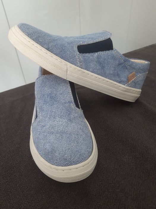 Vendo sapatos de verão unisexo criança Metro