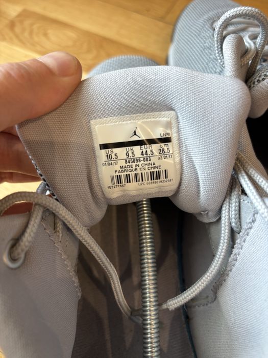 Nike Air Jordan Horizon Low BG GS Gray