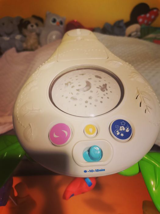 Interaktywna karuzela projektor Smily Play do łóżeczka