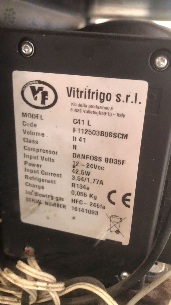 Frigorífico vitrifrigo c41l 12/24V