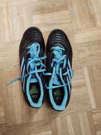 Buty piłkarskie adidas Predator 19.4 Sala rozmiar 44