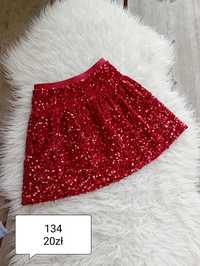Czerwona cekinowa spódniczka rozmiar 134