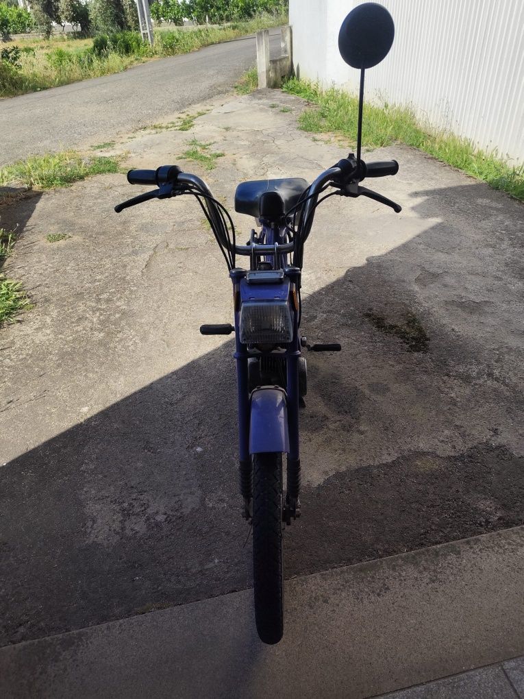 Mbk club motocicleta