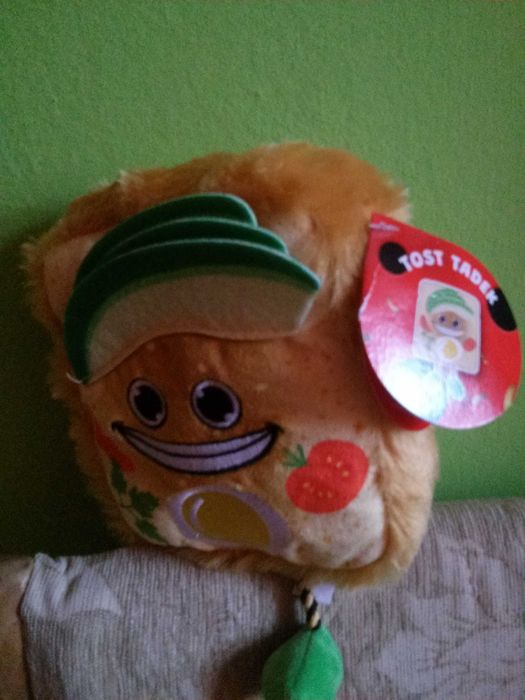 tost Tadek , zabawka , biedroniak