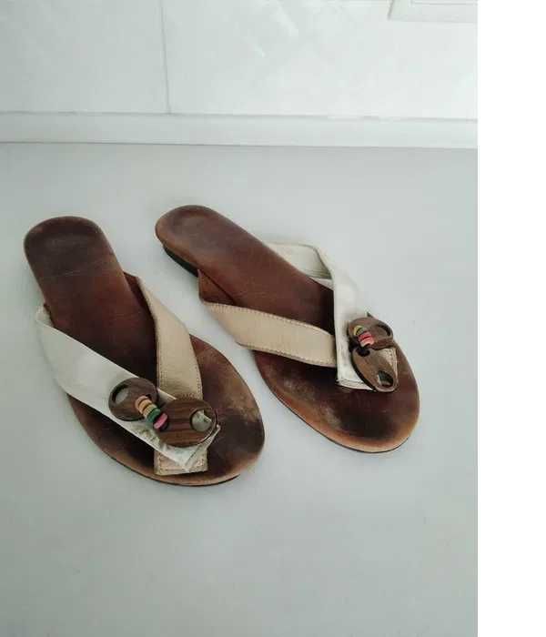 Шльопанці шкіряні 38 розміру