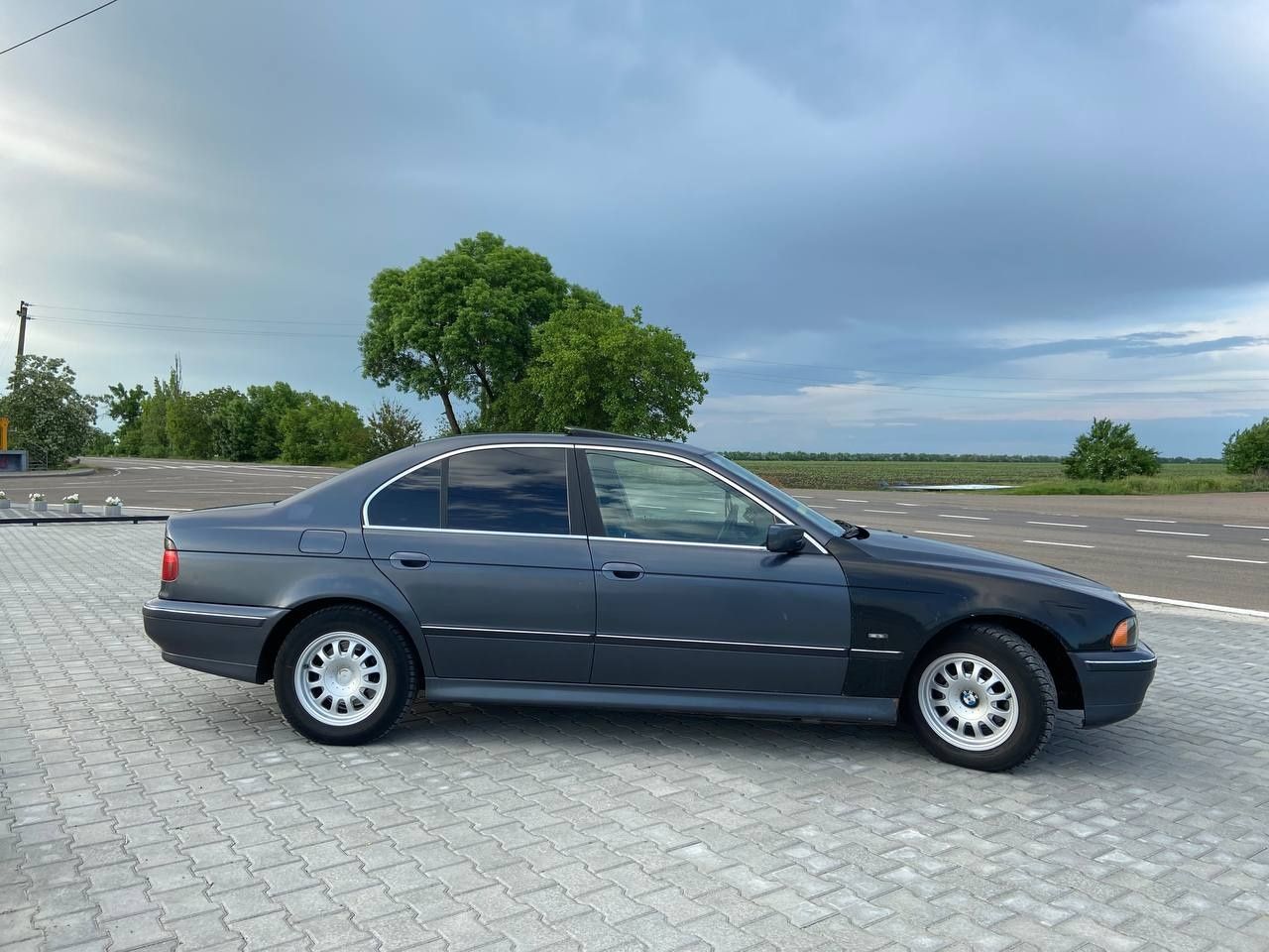 Продам автомобіль BMW E39 520i 
Пробіг: 252 тис.