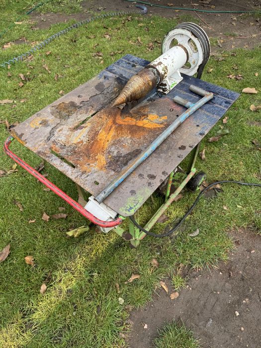 Łuparka świdrowa świder do drewna