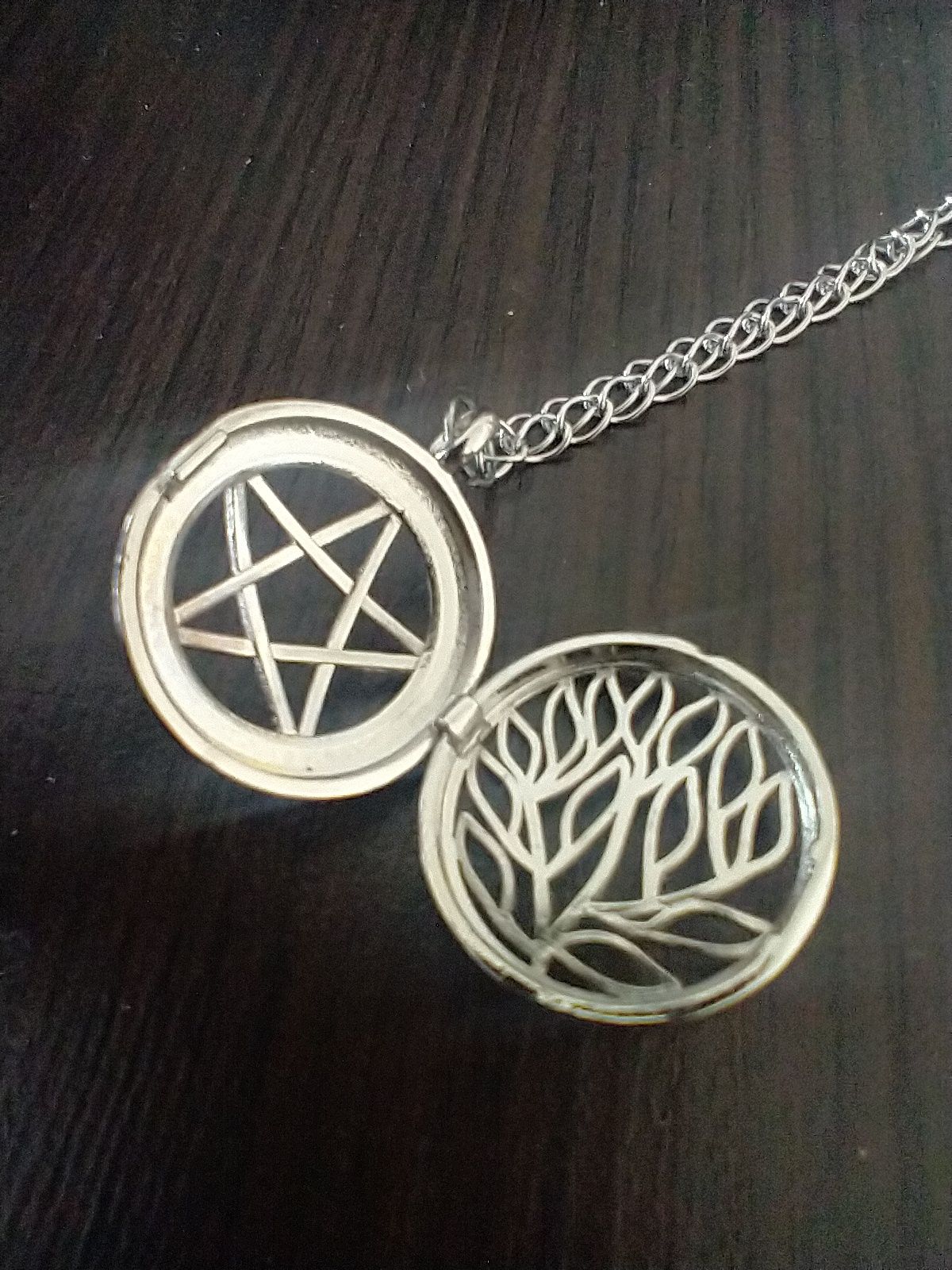brelok pentagram gwiazda alternative goth emo witchy