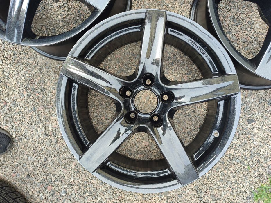 Диски R-17. 5×112. Dia-70.1 ET-35. J-7.5