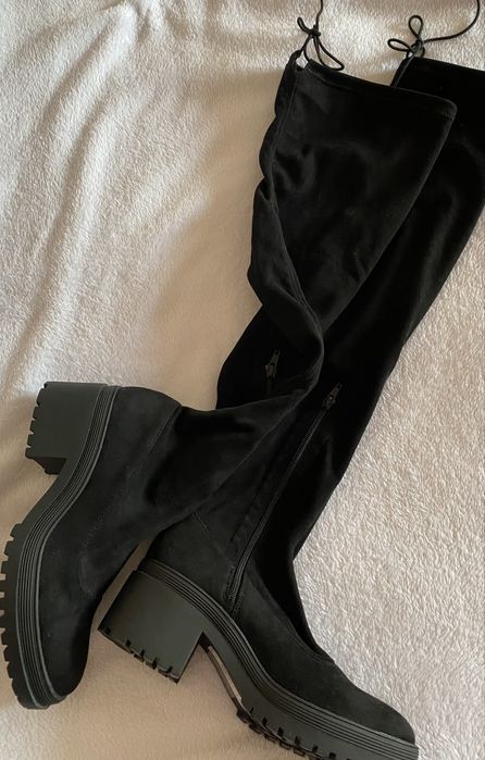 Сапоги ботфорти високі