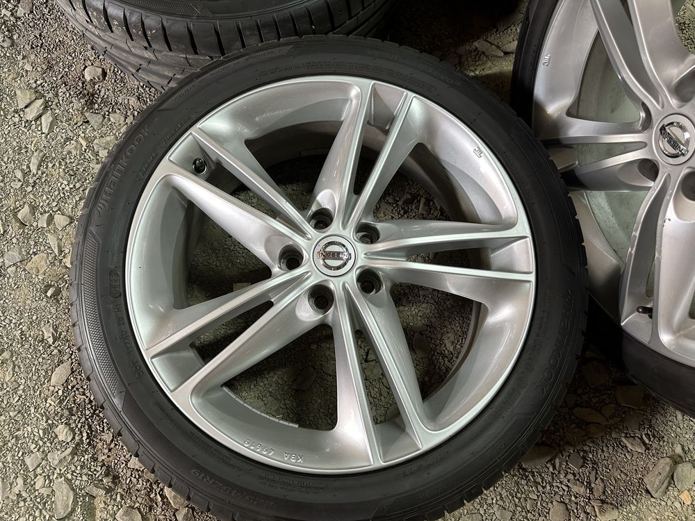 Диски Nissan 5/114.3 R19 ET40+шини літо 225/45R19 Hankook (2023рік)