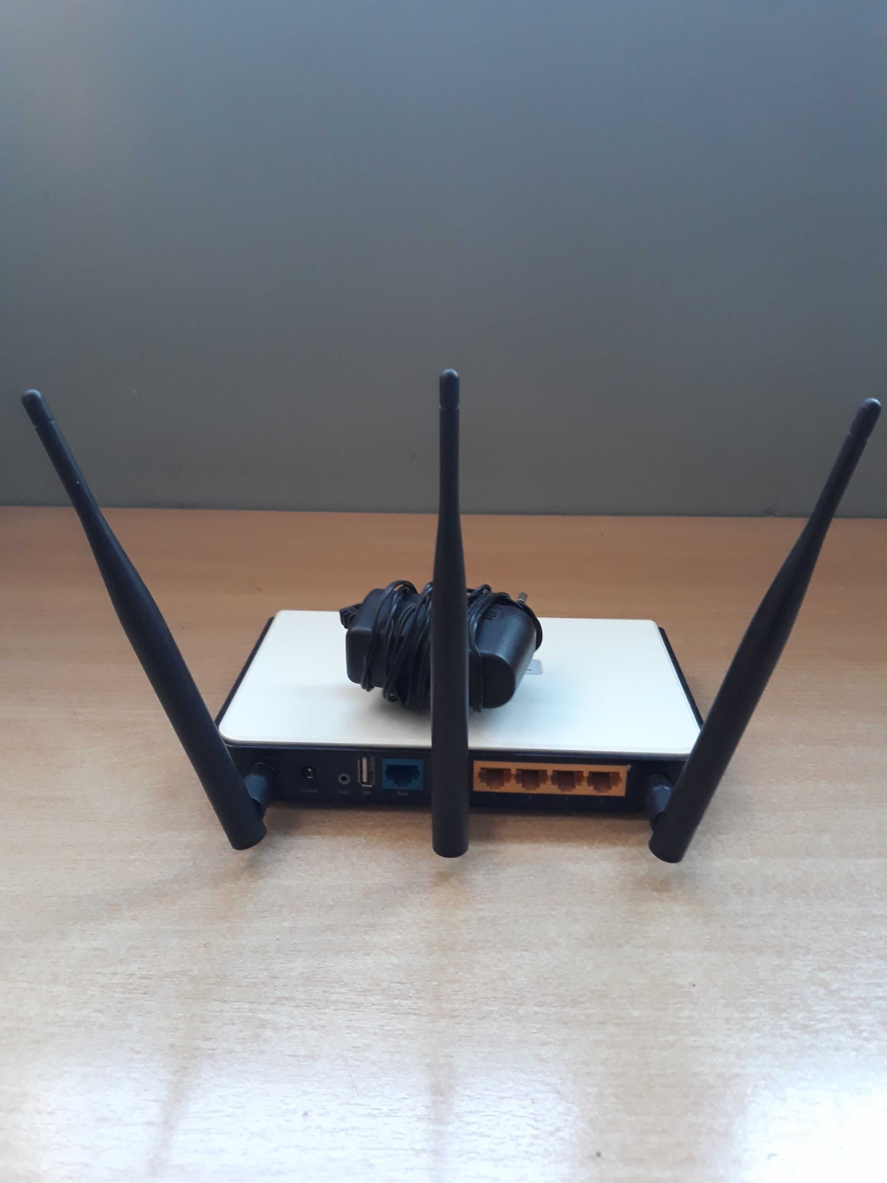 Router TP-LINK tl-wr1043nd